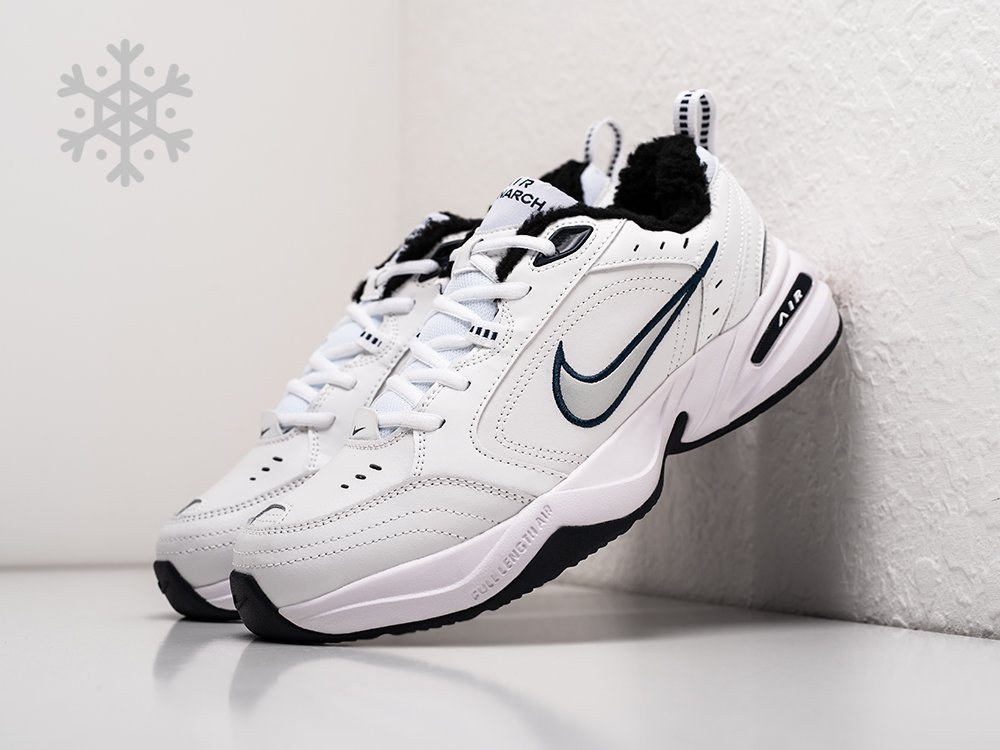 Nike air monarch near me best sale