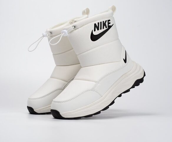Зимние Nike white textile Зимние Nike white textile