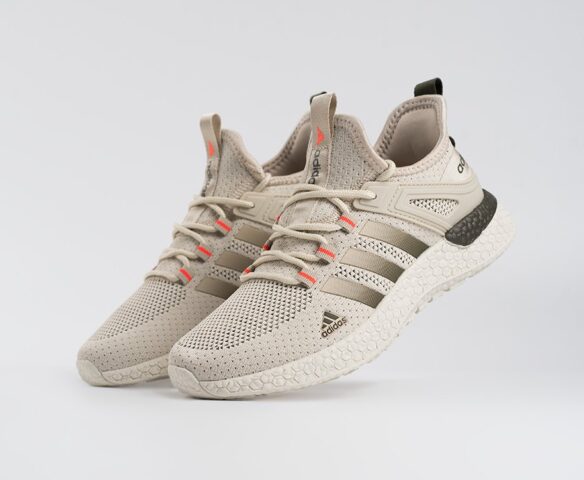 Adidas Ultra Boost бежевые 44280