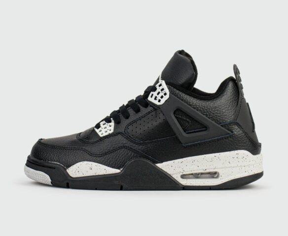 Nike Air Jordan 4 Retro Oreo new