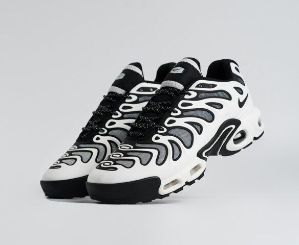 Nike Air Max Plus Drift Белые 44874 Nike Air Max Plus Drift Белые 44874